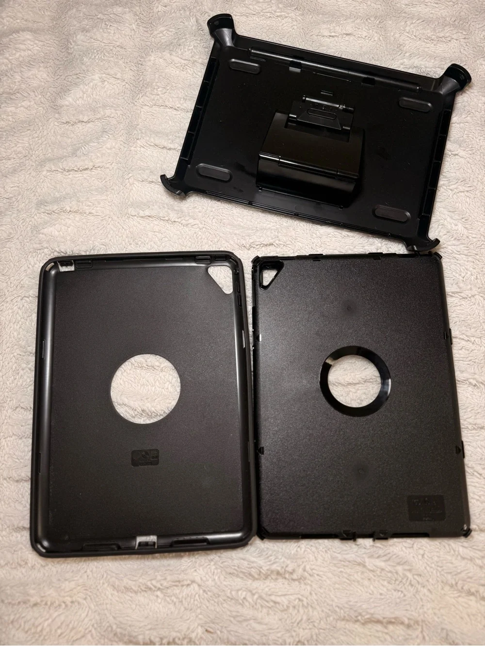 Black OtterBox iPad Tablet Case with Stand